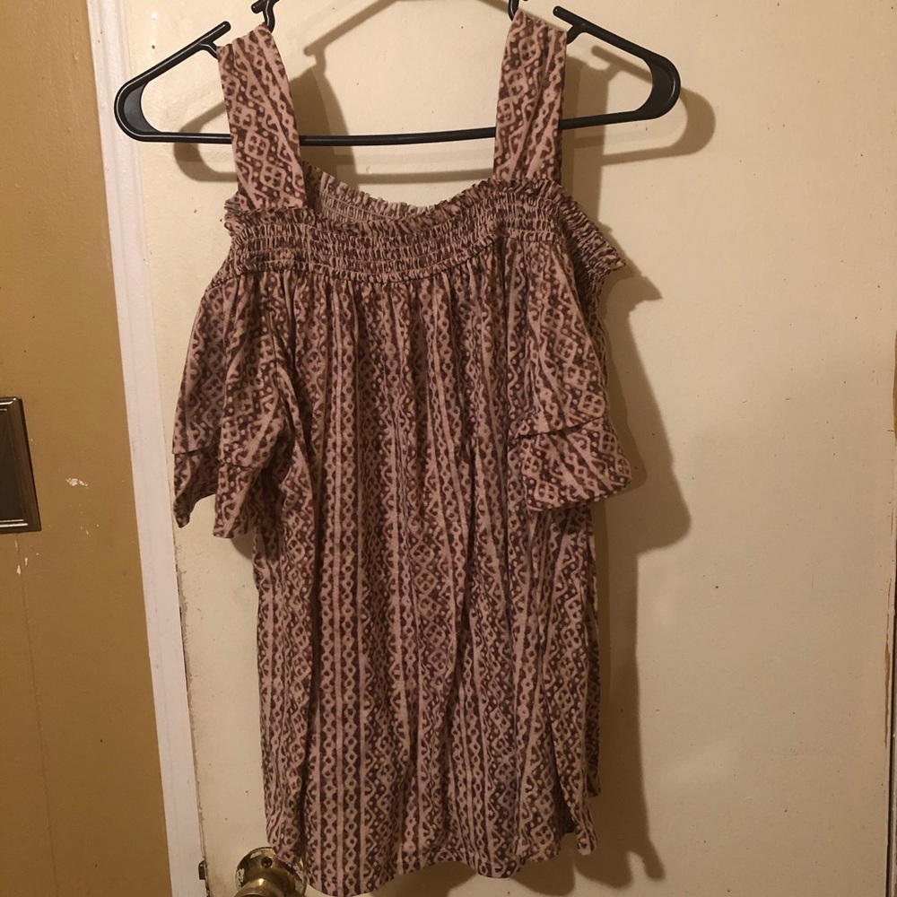 🧡SALE $6 Chico’s Brand Womens Blouse Size 1.